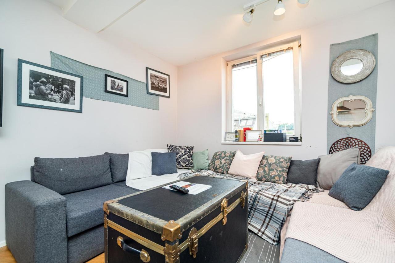 Central, Spacious, Modern 5 Bedrm Duplex W/Balcony Prague Ngoại thất bức ảnh
