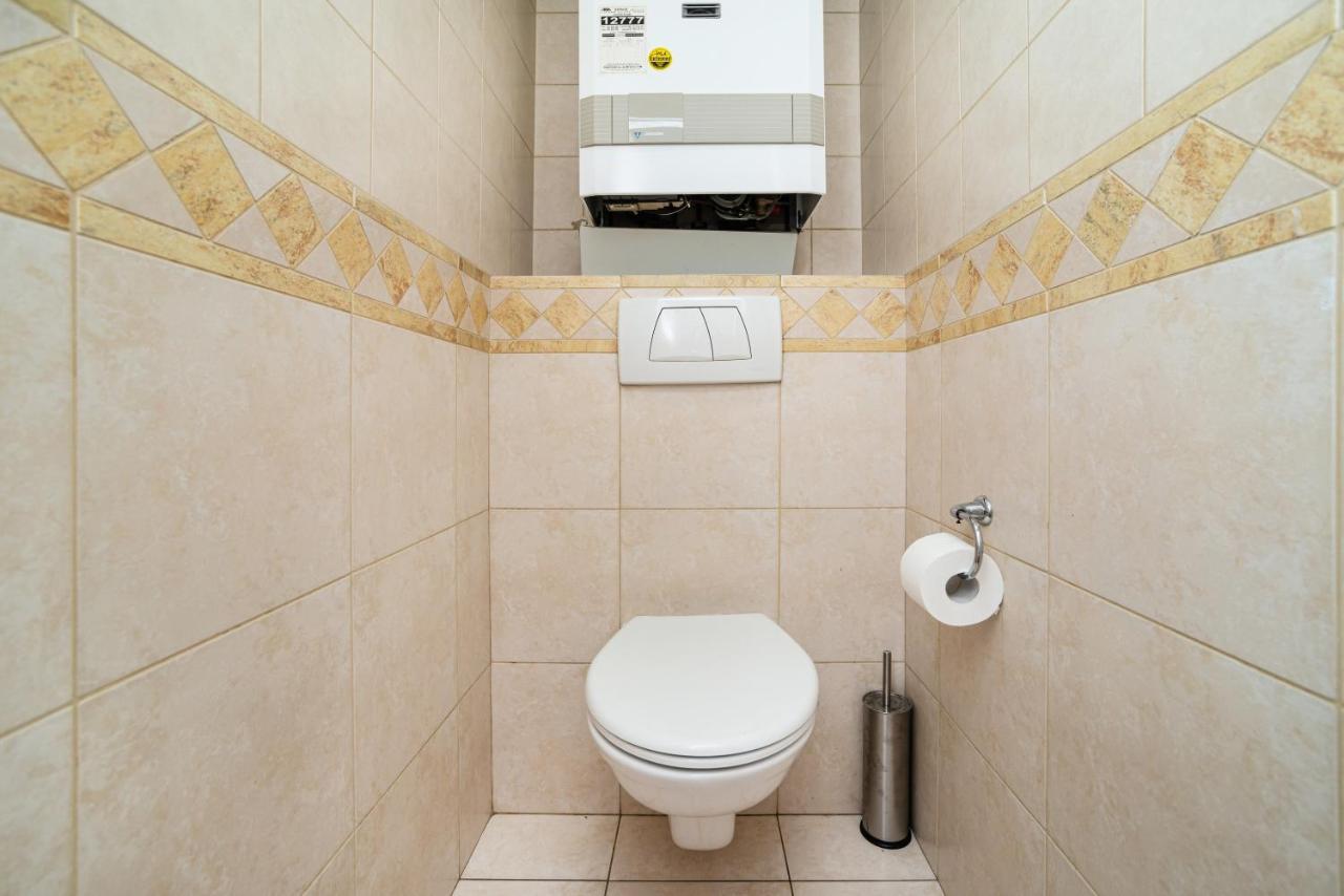 Central, Spacious, Modern 5 Bedrm Duplex W/Balcony Prague Ngoại thất bức ảnh